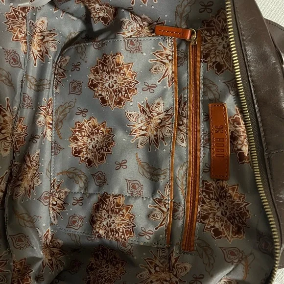 HOBO International– Beckon Leather Shoulder Bag Expresso - Dark brown - Picture 5 of 16